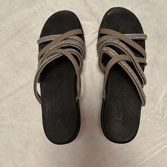 Skechers Black and Brown Wedges with Sparkling Straps - Picture 2 of 7